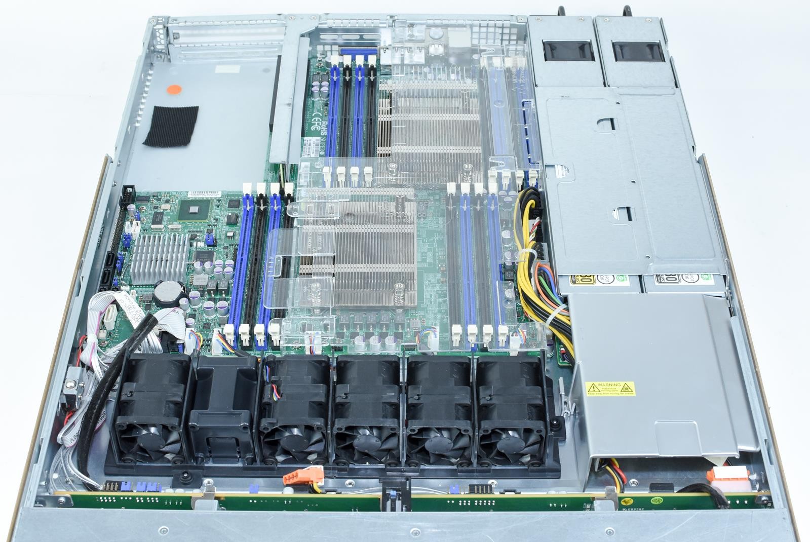 SUPERMICRO CSE-815TQ-R700WB